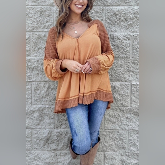 POL Tops - POL - Kailey Cozy Waffle Top Orange Brick Sz L